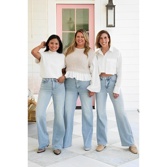 💥 Vintage Wash Plus-Size Jeans — Stretchy, Tummy Control & Straight Leg Fit